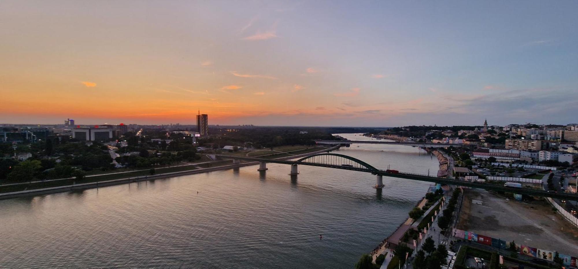 Beograd Na Vodi - Belgrade Waterfront Riverside Buitenkant foto